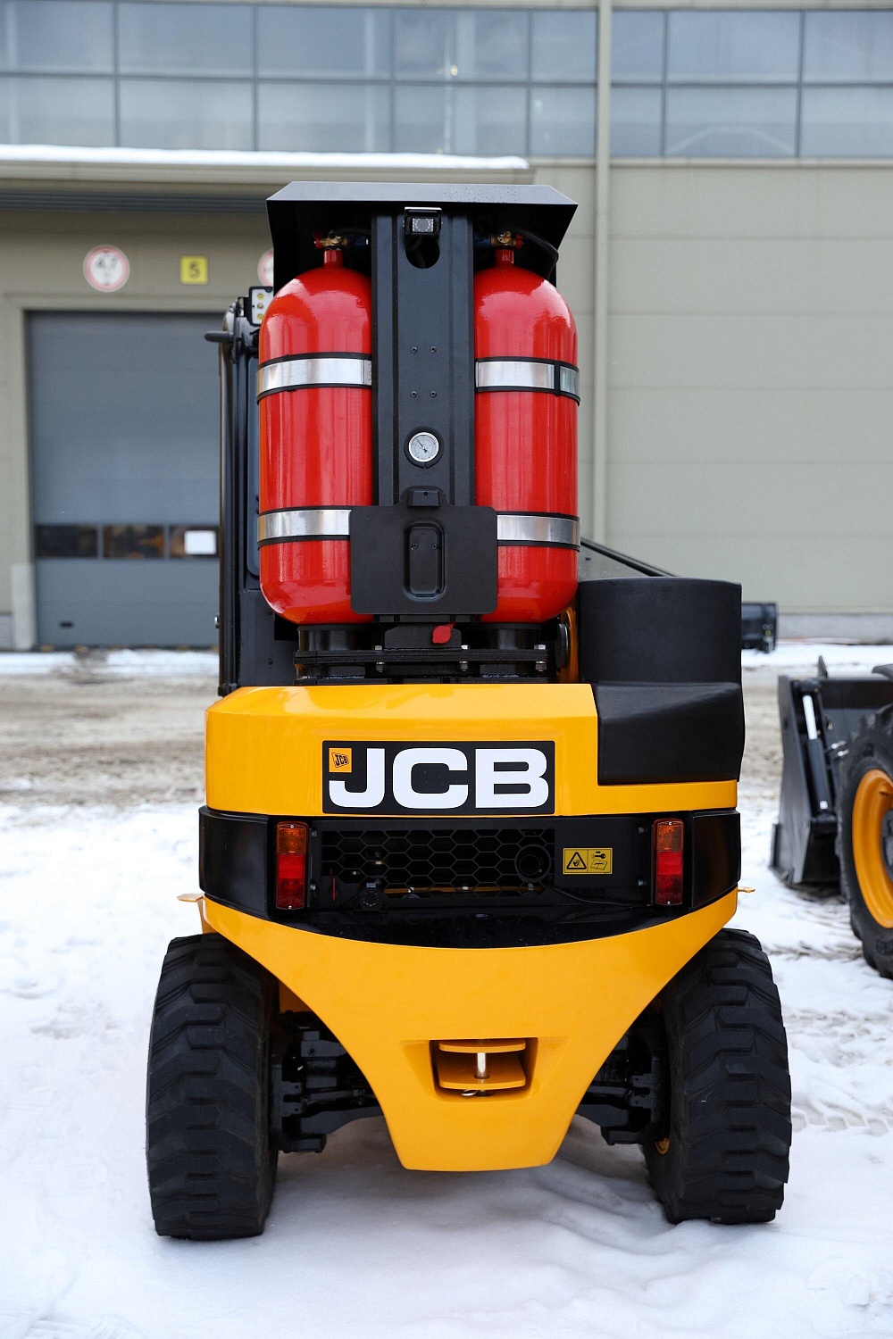 JCB поставила заказчику уникальные машины, работающие на сжатом природном газе